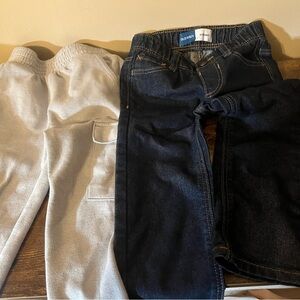 2t boy pants lot of 4